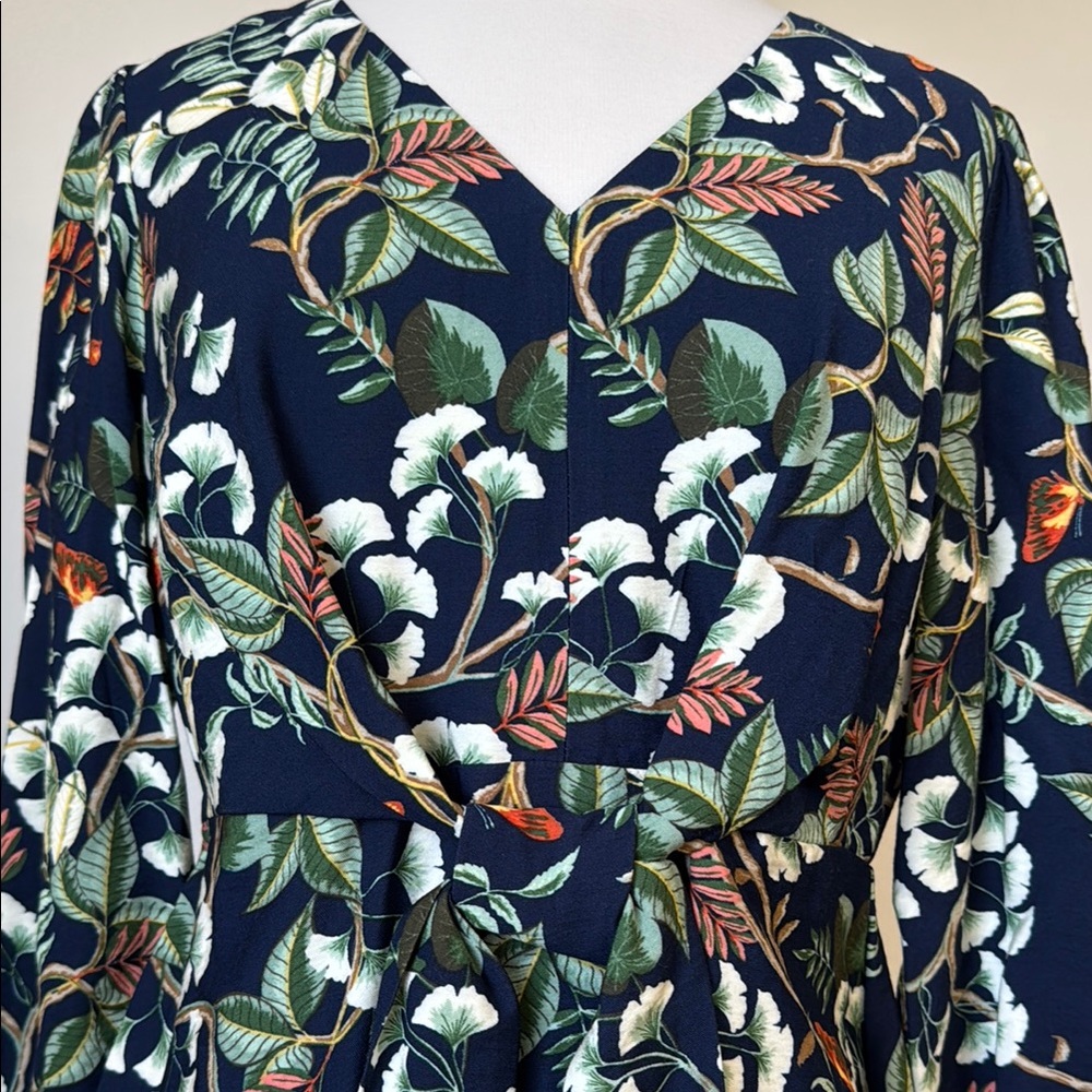 LOFT-Leafed Tie Frong Midi Dress - Picture 5 of 11